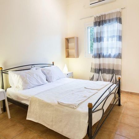 Little Cozy House Chrissi Akti Chania Exterior foto